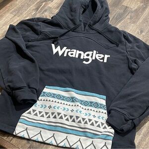 Wrangler Black Hoodie with Geometric Pocket Medium